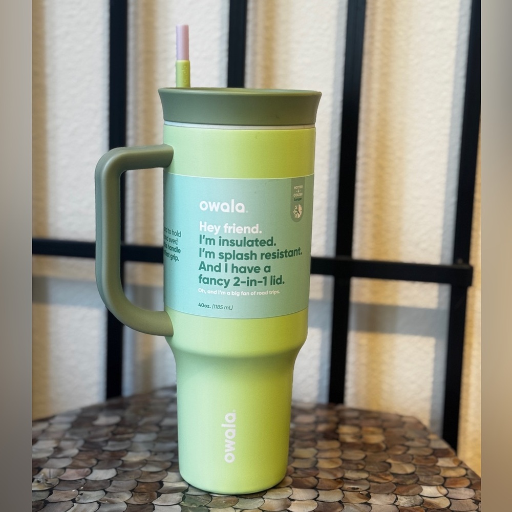 Owala Kiwi Kingdom Tumbler 40oz